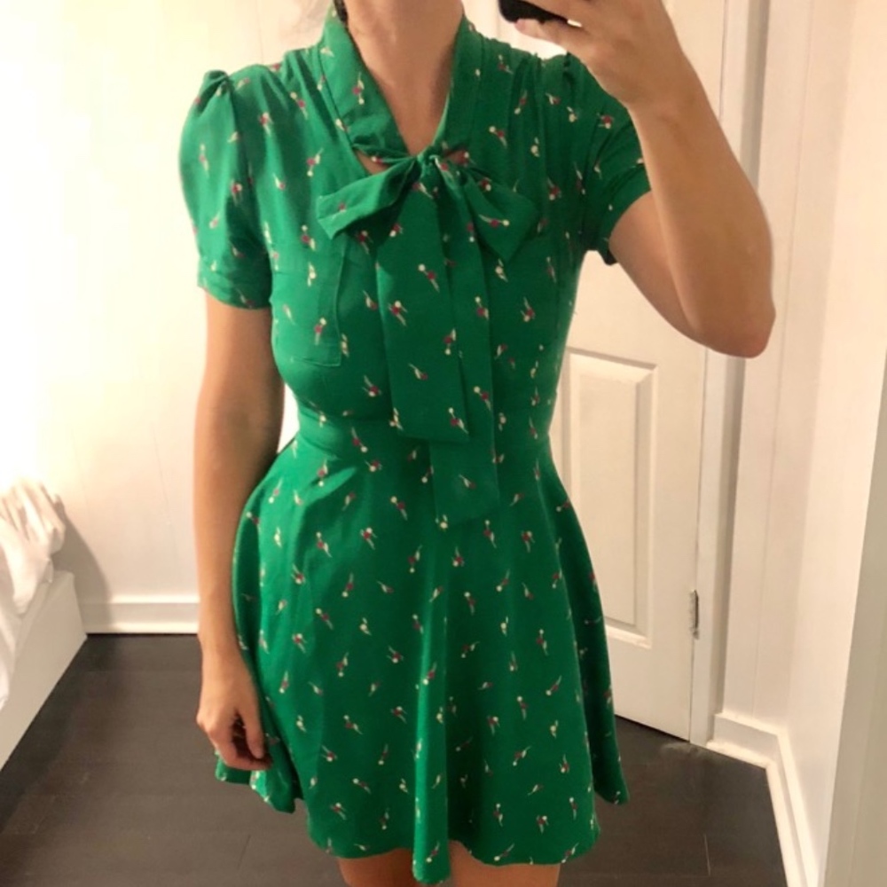 Gorgeous 50's style Green Tailored T Shirt Dress